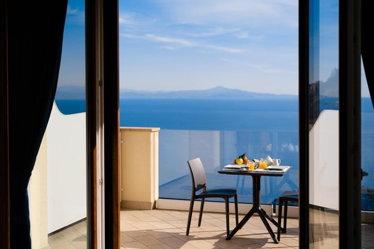 Sea View Ravello Bed & Breakfast Exterior photo