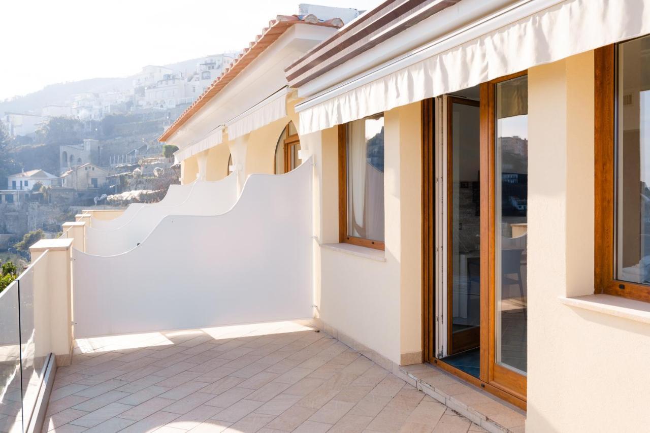 Sea View Ravello Bed & Breakfast Exterior photo